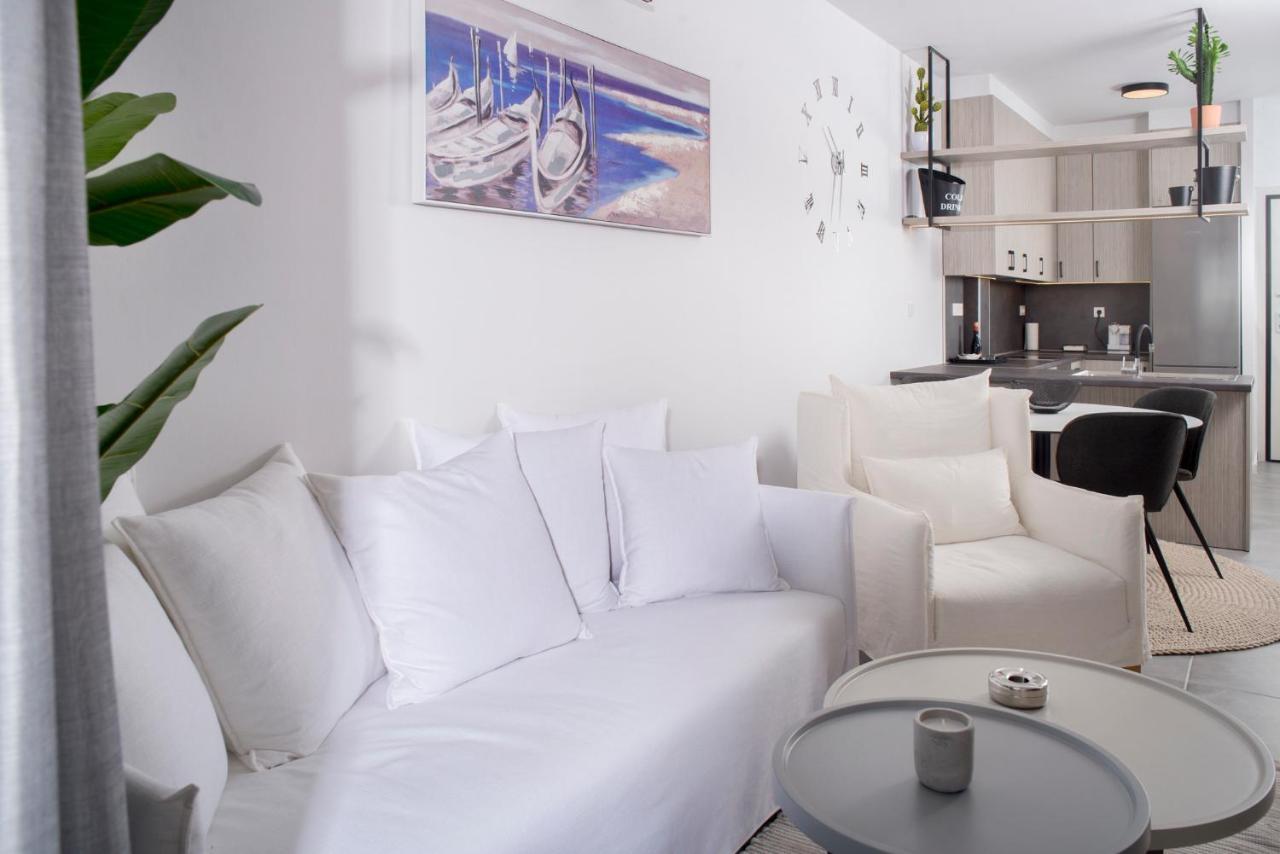 קלמאטה Urban Chic Luxury At The City Center מראה חיצוני תמונה